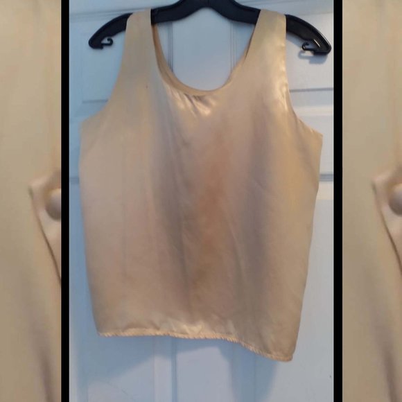 Jacket and blouse set - Picture 2 of 2